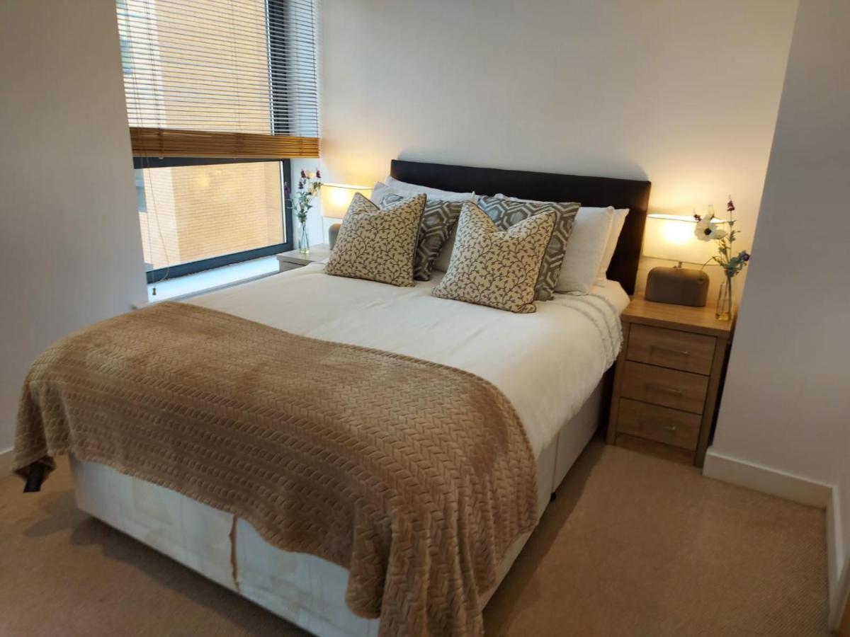 City 2 Bed, 2 Bath, Free Parking & Wifi Sheffield Luaran gambar