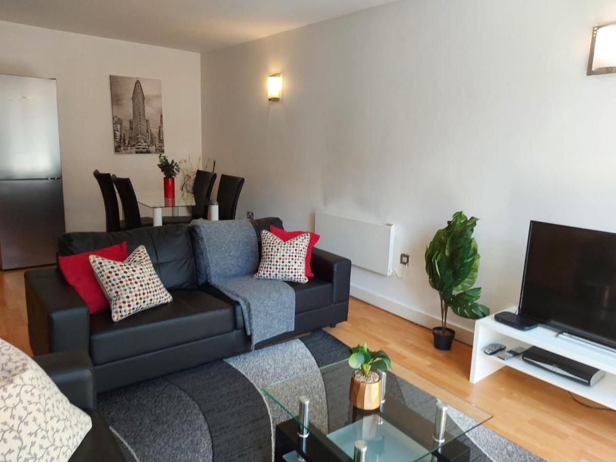 City 2 Bed, 2 Bath, Free Parking & Wifi Sheffield Luaran gambar