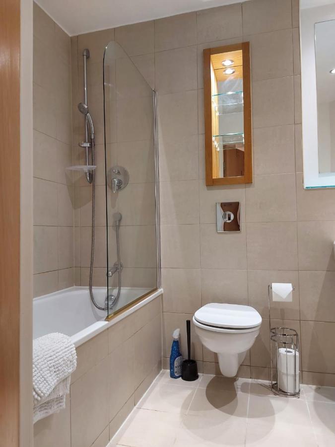 City 2 Bed, 2 Bath, Free Parking & Wifi Sheffield Luaran gambar